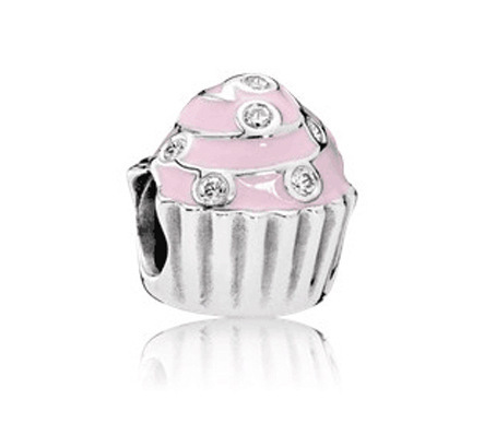 Charm Cup Cake